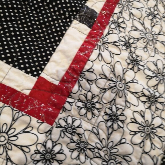 Handmade Lap Quilt Red White Black Silver Patchwork Blanket 61"x54" - Picture 5 of 12